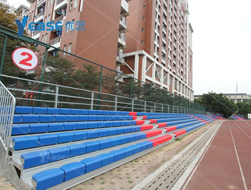 广东省广州市广州一中体育场