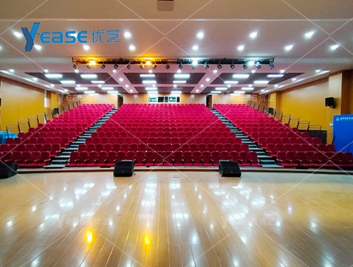 云南省昆明市外国语学校多功能厅